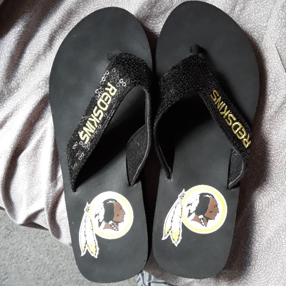 Redskins flipflops